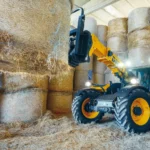 dieci agri farmer telehandler 003 Dieci Agri Farmer telehandler moving hay bales